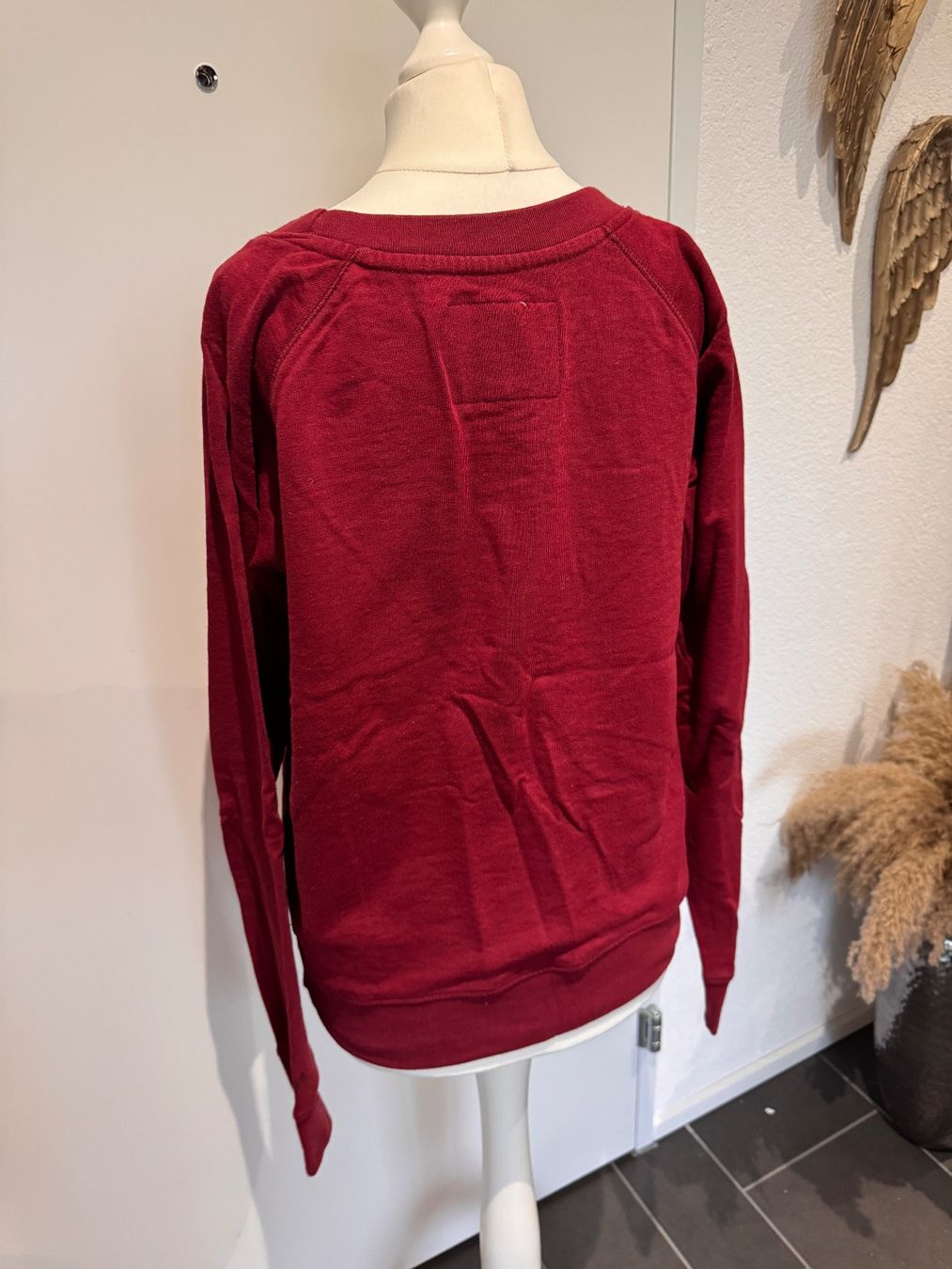 Pulls & Sweat-shirts: Bequemer Pullover Hard Rock Paris Gr. M Bordeaux Rot – D'occasion à Rothrist par Fondgruebe 3