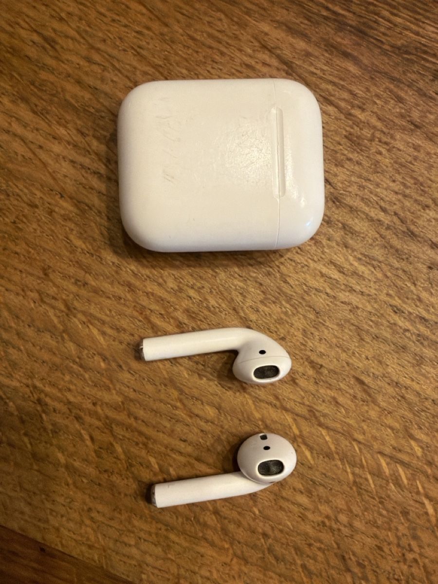 Apple Casques audio: AirPods gen2 – D'occasion à Eclepens par Marcopollooo
