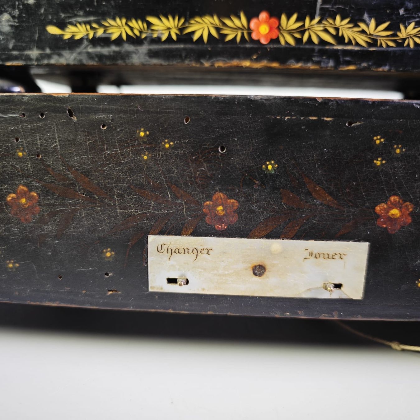 Carillon: Pendeluhr Portaluhr mit Spieluhr /franz. – Usato da Schönenwerd venduto da Swissmusicbox 7
