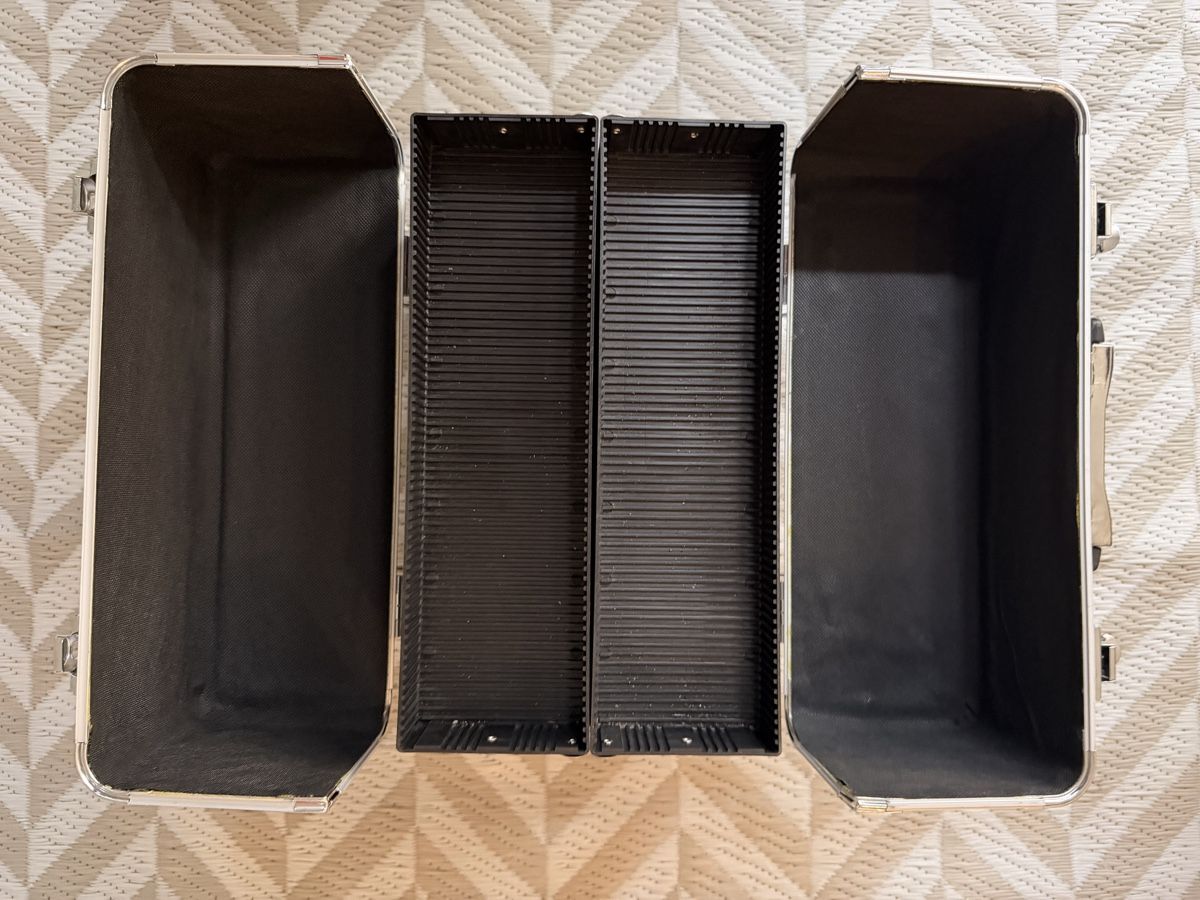 Valigie: Aluminium Beauty Case / Kosmetikkoffer – Usato da Küsnacht ZH venduto da rivanbass 6