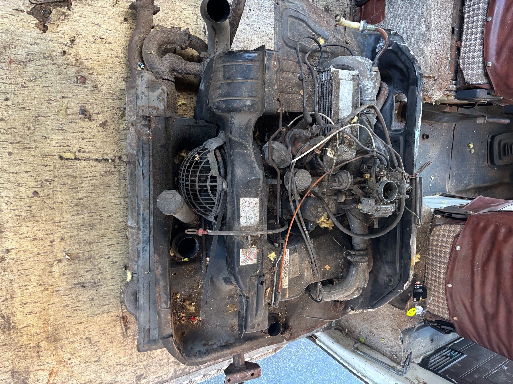 VW Automobili: Vw Bus T3 ca1981 Scheunenfund, Luftgekültermotor – Usato da Engelburg venduto da schrotti02 9