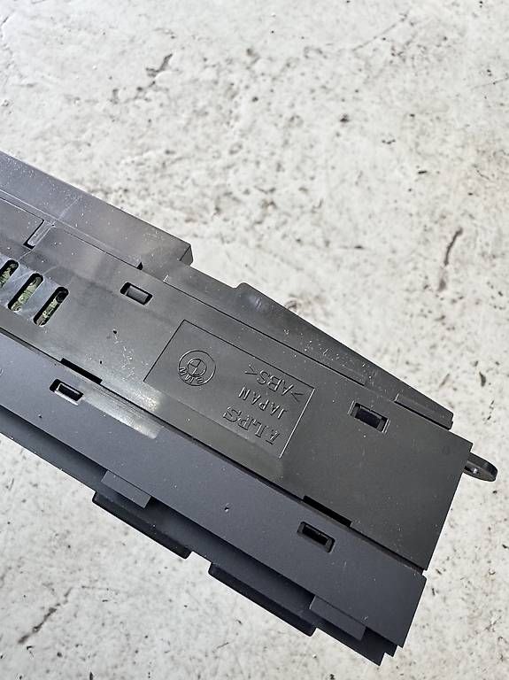 BMW Tutti pezzi di ricambio auto: Bedienteil Mittelkonsole BMW 3er E46 6925501 – Usato da Meilen venduto da SimoKutlin46 2