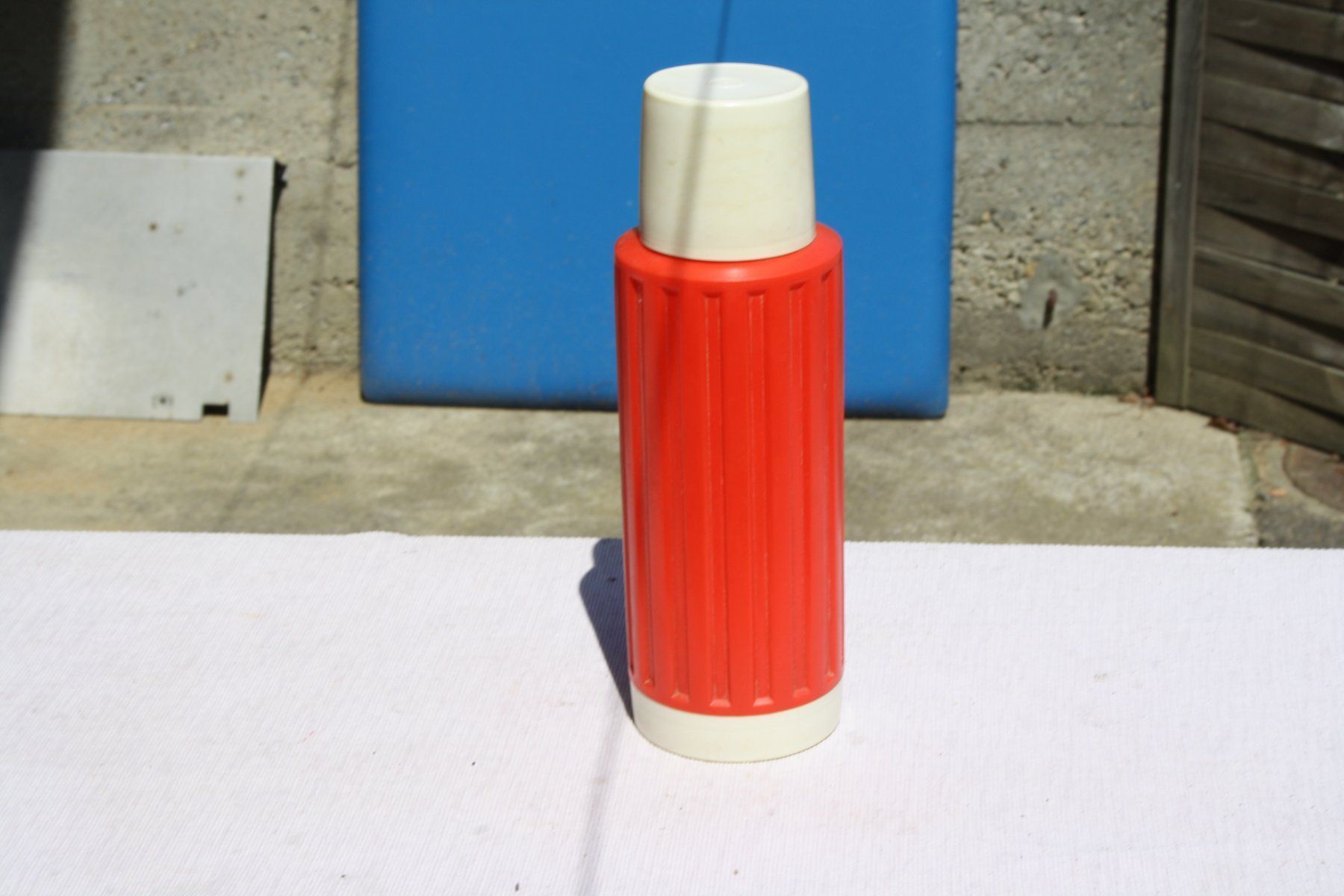 Borracce & Thermos: VINTAGE THERMO FLASCHE – Usato da Wauwil venduto da Pneuedy