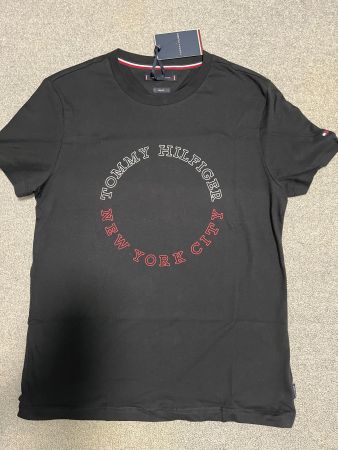 Tommy Hilfiger T-Shirt Gr M. Fabrikneu