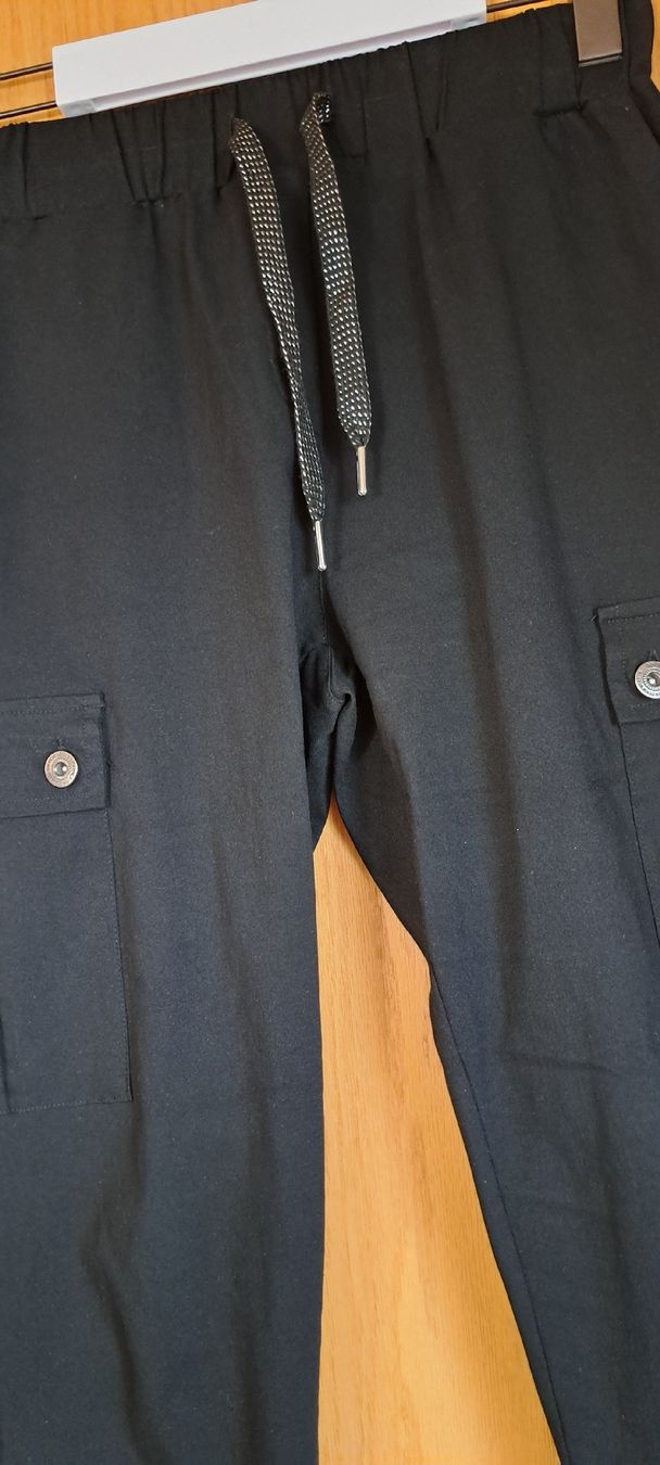 Hosen: Chicorée Hose Gr.M – Gebraucht aus Thalheim AG von Bekuadma 1
