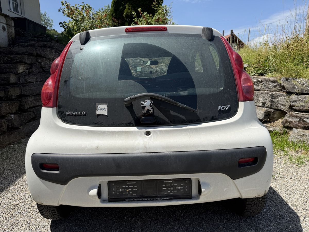 Peugeot Automobili: Peugeot 107 1.0 I – Usato da Bern venduto da CarCollectorBern 3