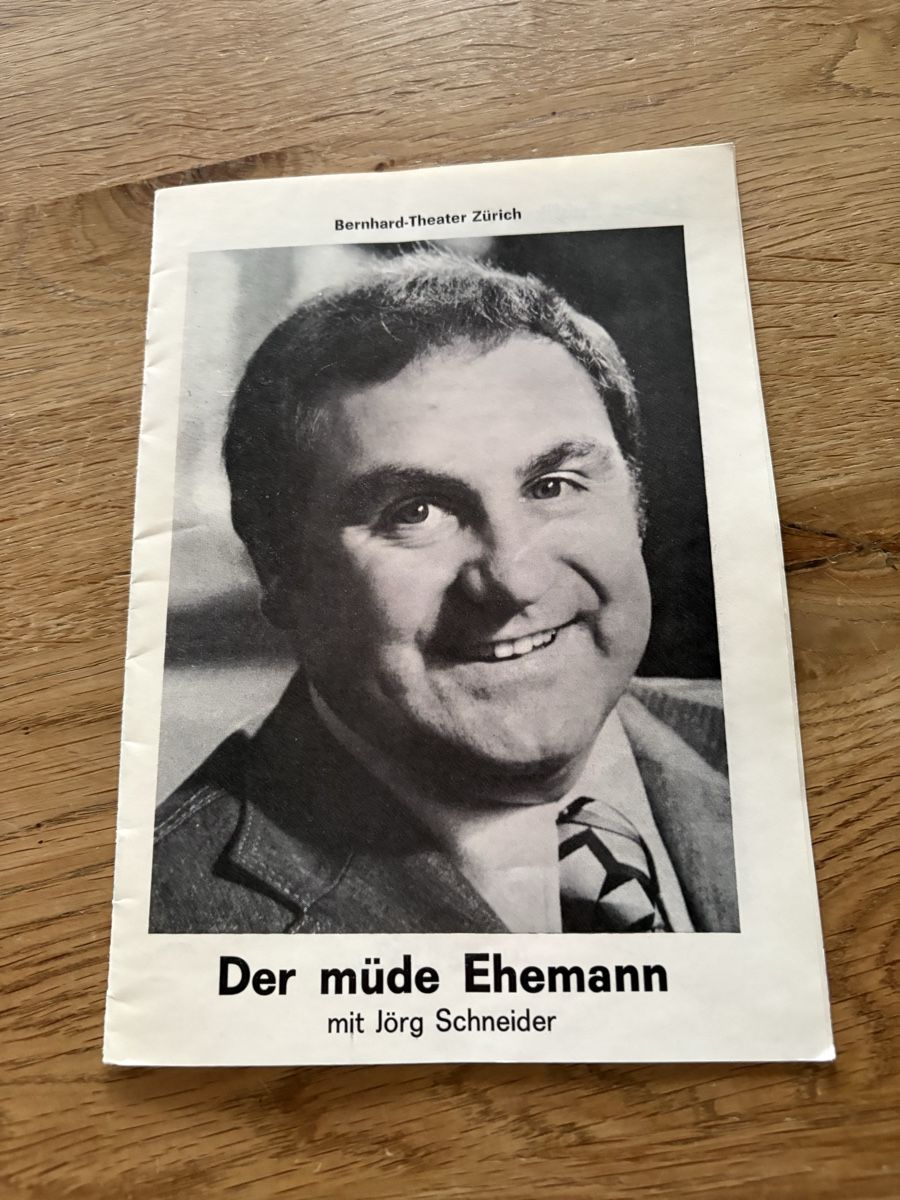 Documenti: Programmheft Bernhard-Theater Züri: Der müde Ehemann 45 – Usato da Gossau SG venduto da Dobby1974