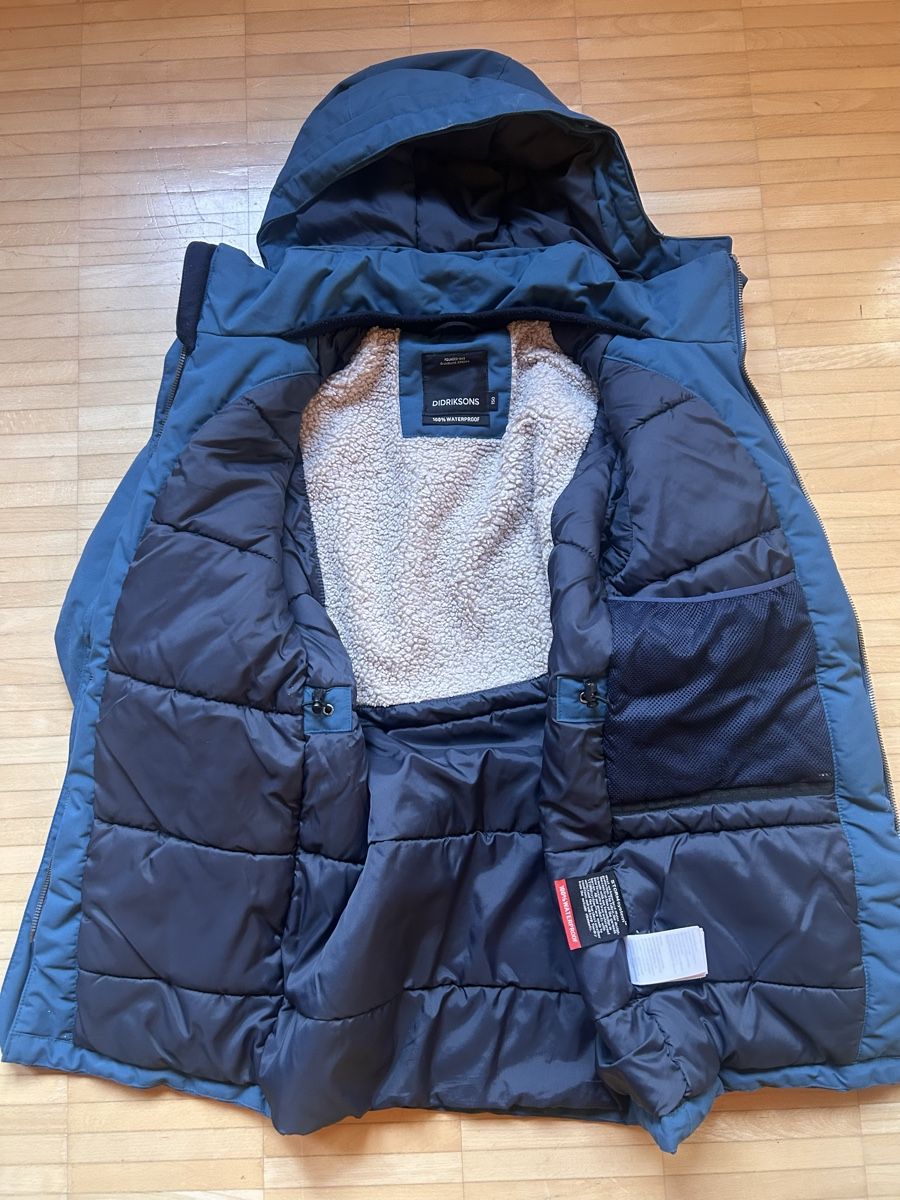 Didriksons Vestes: Winterjacke Didriksons, Grösse 150 – D'occasion à Winterthur par edel-wyss 2