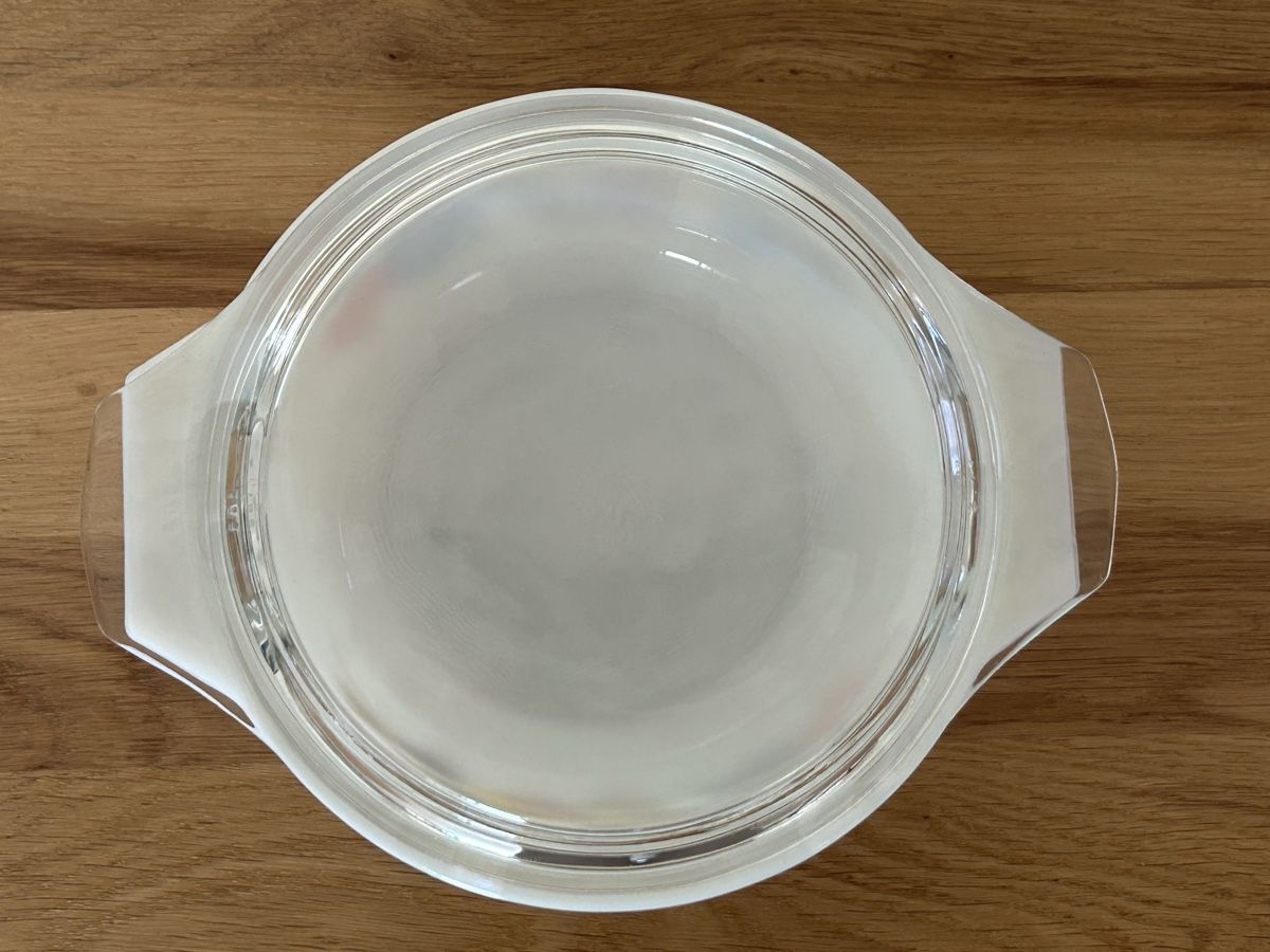 Pyrex Pentole: Vintage JAJ Pyrex Kent Orchard 505 mit Glasdeckel – Usato da Wettingen venduto da Mmccl 4