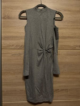 Robe grise chic