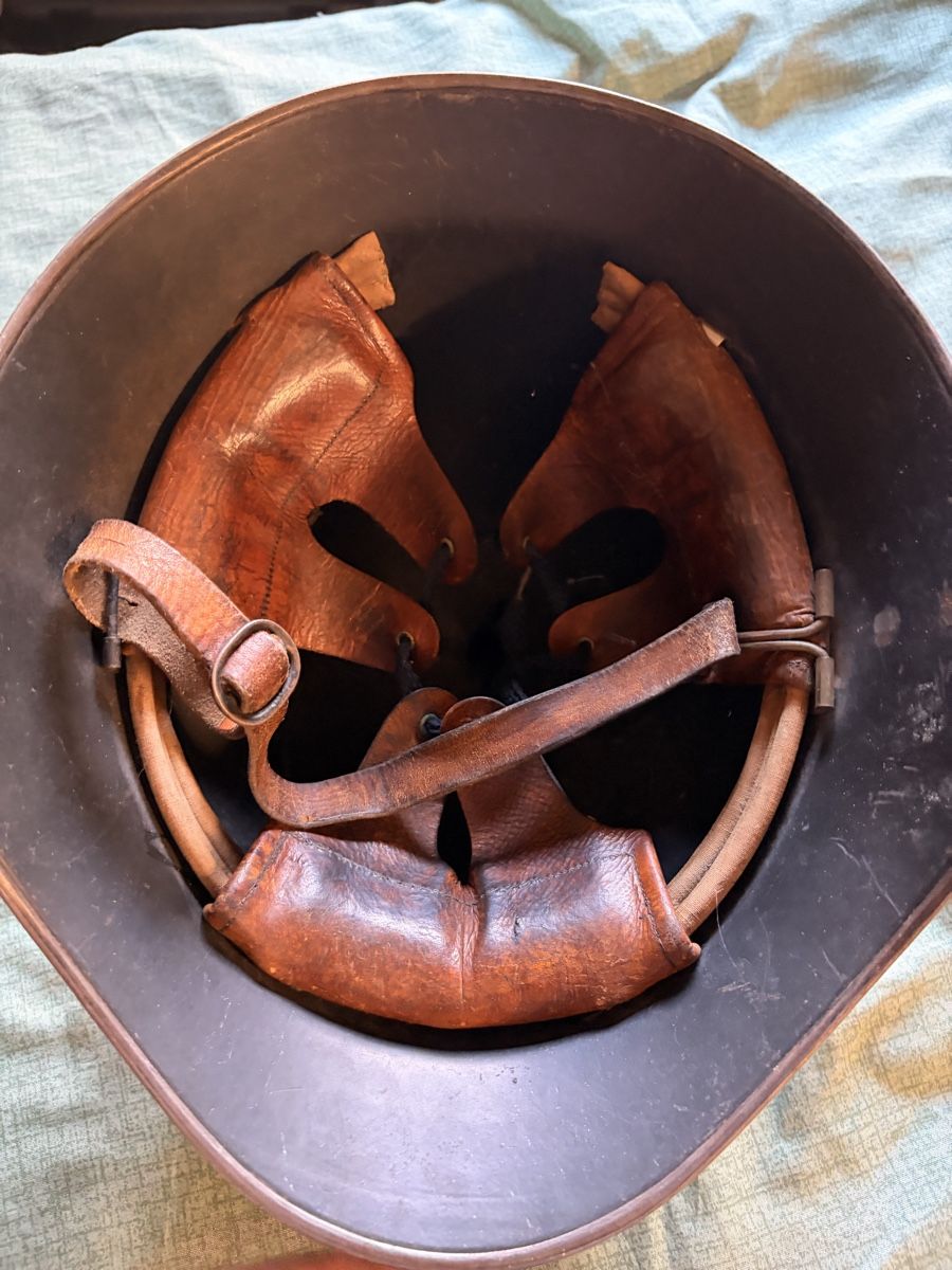 Uniformi & Effetti personali: Militärhelm – Usato da Naters venduto da Headliner88 2