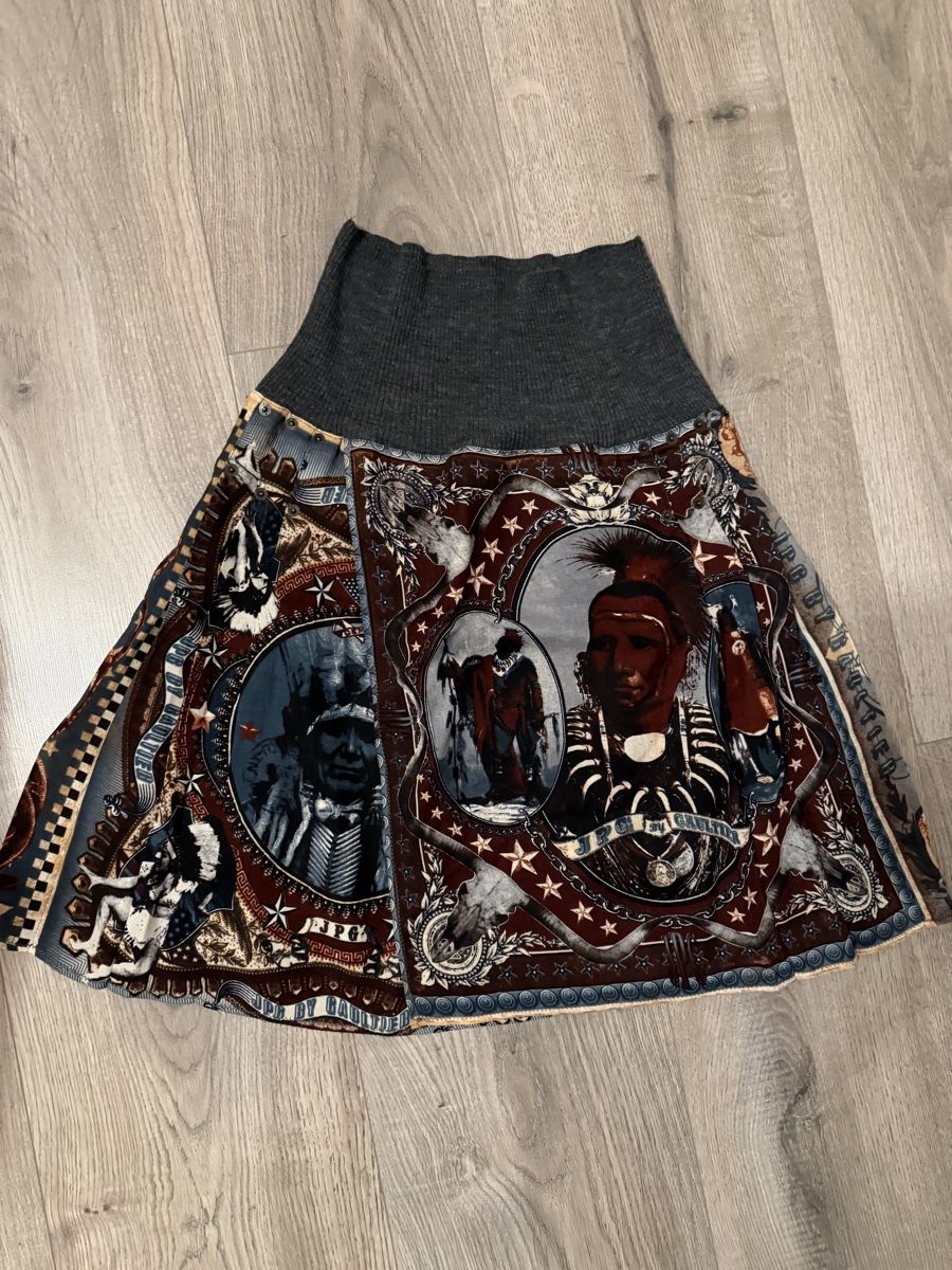 Jean Paul Gaultier Gonne: Jupe Jean Paul Gaultier vintage – Usato da Lausanne 25 venduto da ale_pr9z
