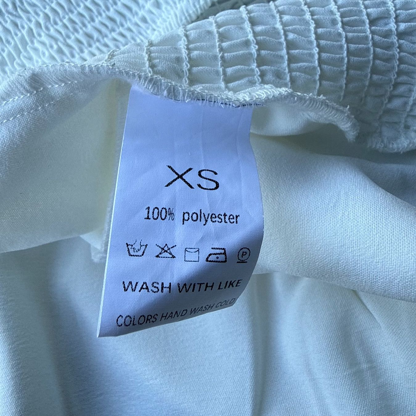 Top: Crop top blanc à bretelles – Usato da Thônex venduto da Suisse.Shopping 7