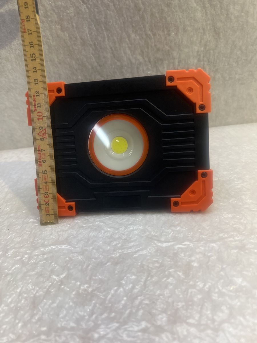 Lampade: LED Baustrahler Arbeitsleuchte Baulame – Nuovo e nell'imballaggio originale da Rotkreuz venduto da perlengott 2