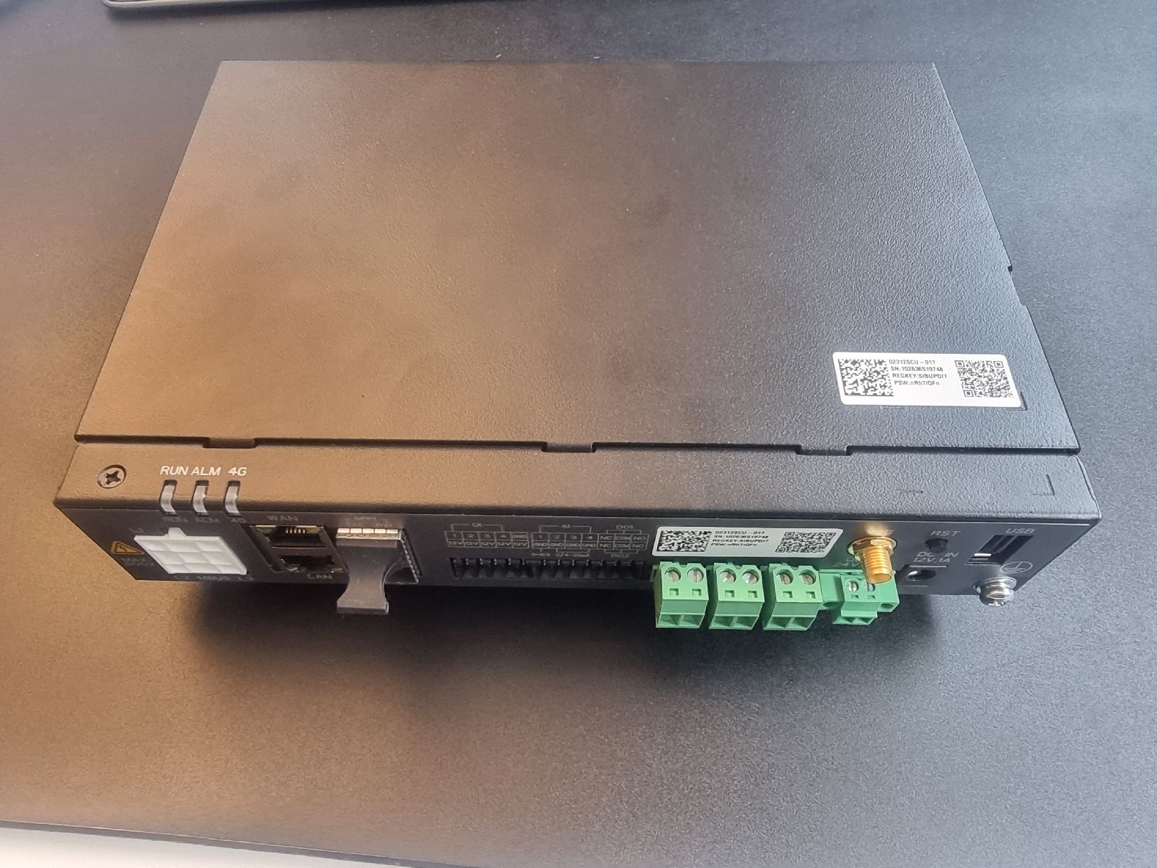 Huawei Composants électroniques: Huawei SmartLogger 3000C01 Solar Datenlogger – Neuf (Voir description) à Stans par MofaLaufkultur