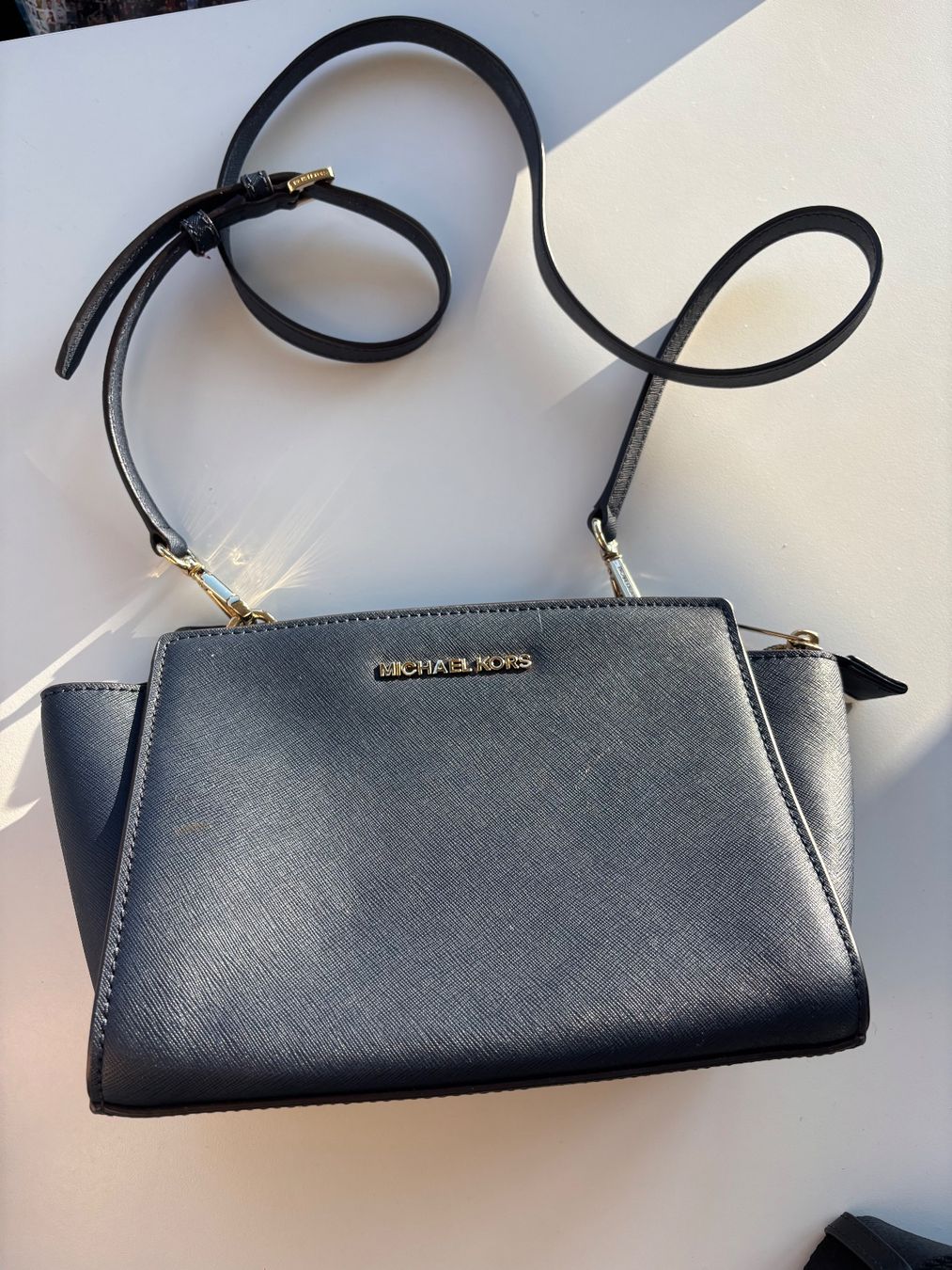 Michael Kors Sacs femmes: Michael Kors Tasche blau – D'occasion à Baden par van_k2dq 4