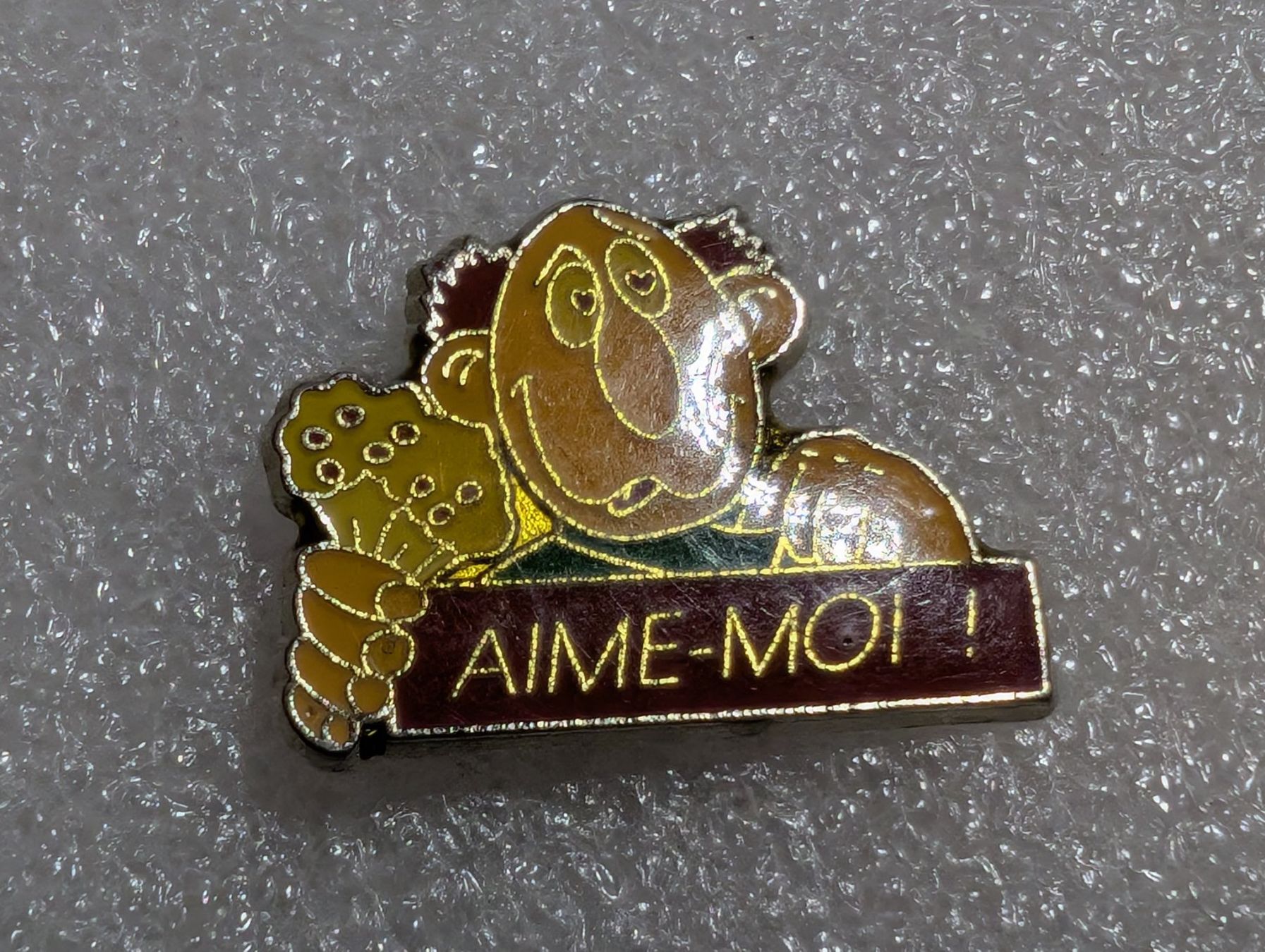 Plaquettes & Badges: Ansteckpin 252: Aime Moi – D'occasion à Oppligen par Pin-Fall-Shop