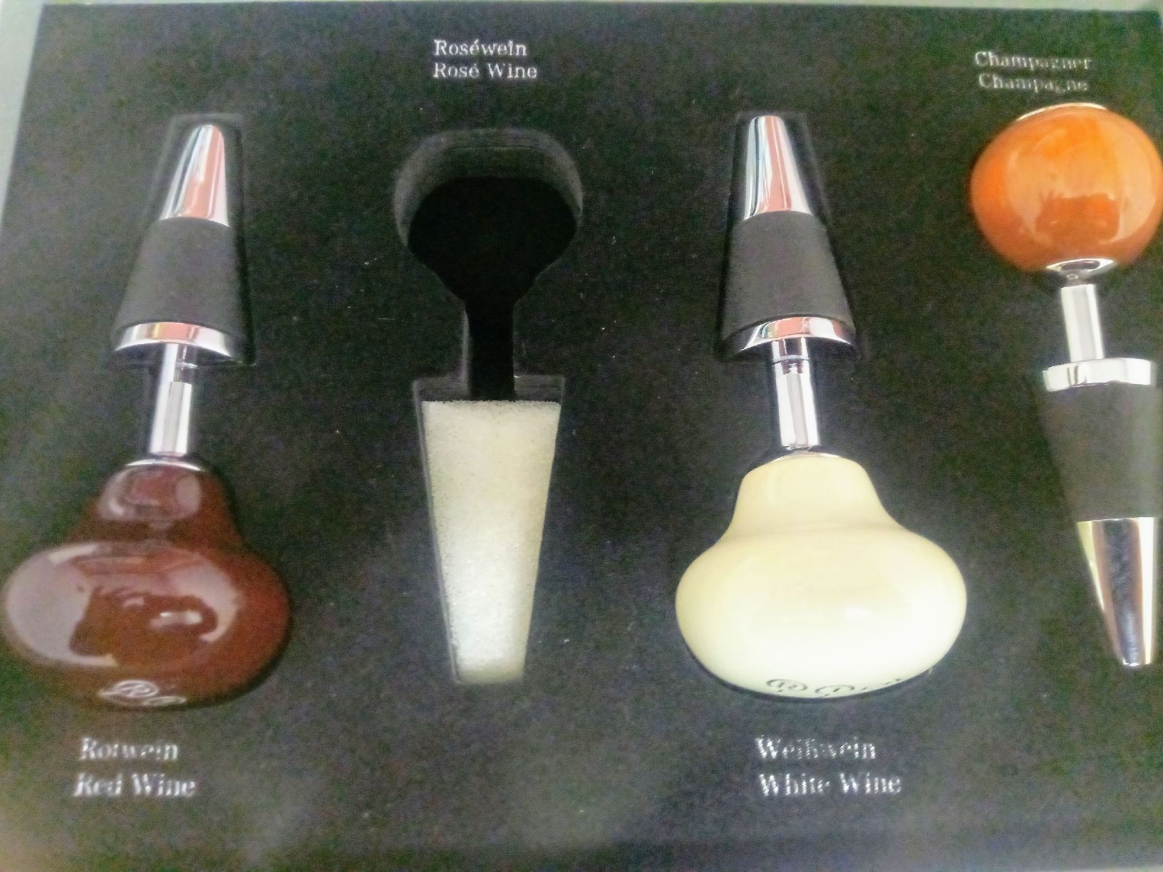 Apribottiglie & Tappi per chiusura: Mercedes "Wine Stopper"/Zapfen – Nuovo e nell'imballaggio originale da Zürich venduto da hec_j689 6