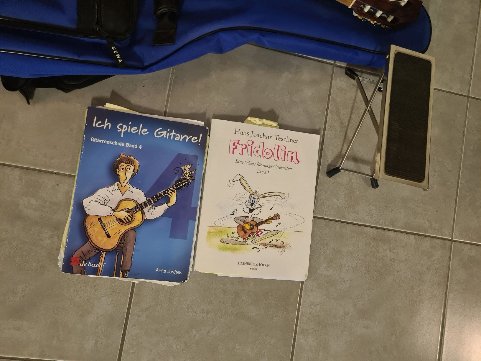 Strumenti musicali: Gitarre – Usato da Waldkirch venduto da Hypertenuse 4