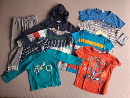 Kleiderpaket Gr. 98