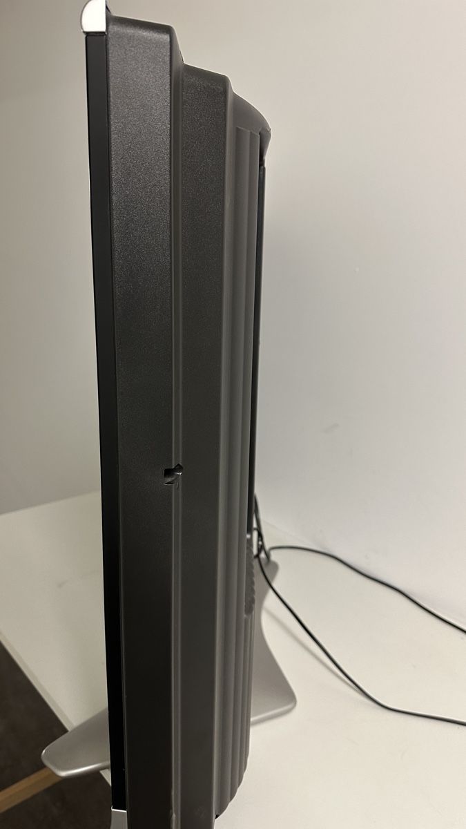 Televisori: Sharp Aquos LCD TV -Inkl. Fernbedienung – Usato da Uster venduto da Rtvburkhardt 1