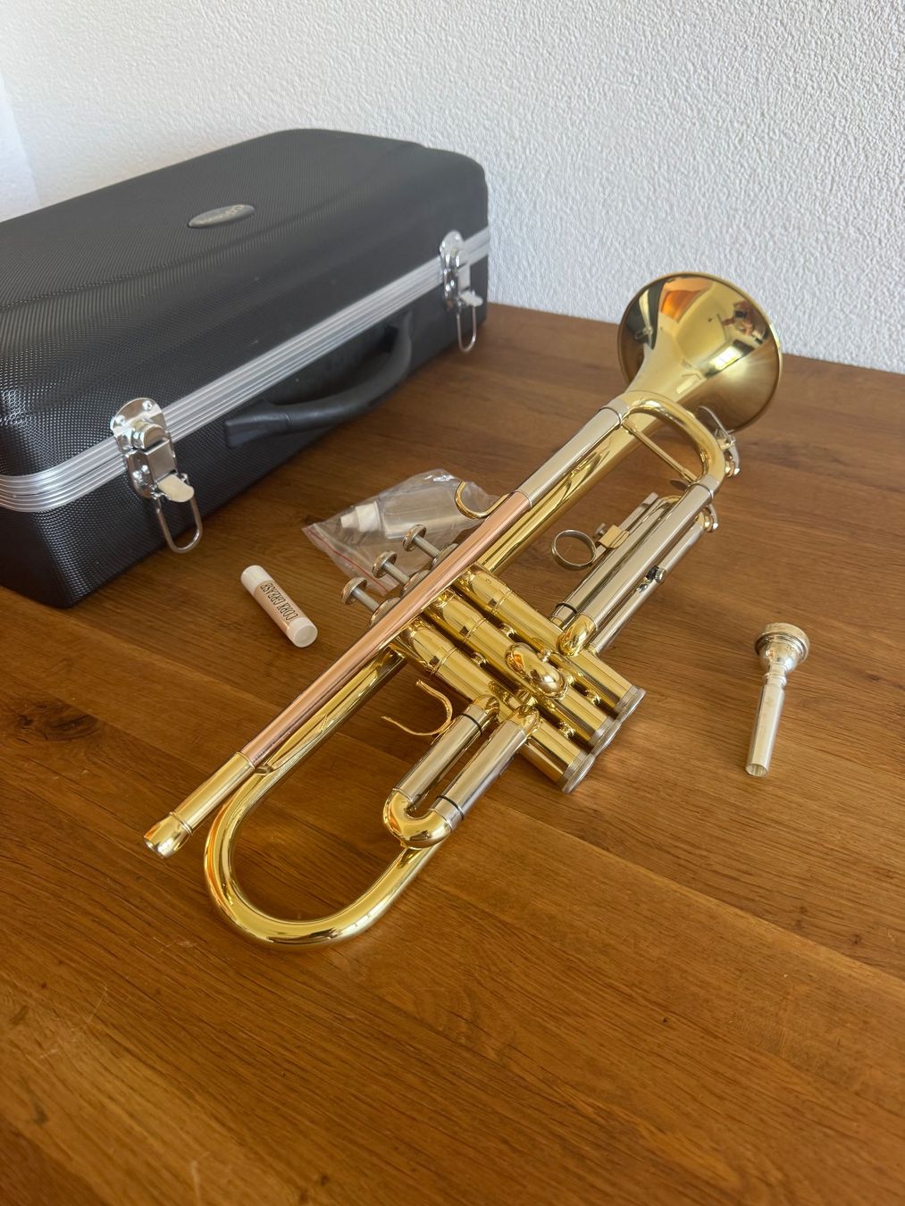 C.Giant Strumenti musicali: Trompete C. Giant, neuwertig – Usato da Frauenfeld venduto da max11116 4