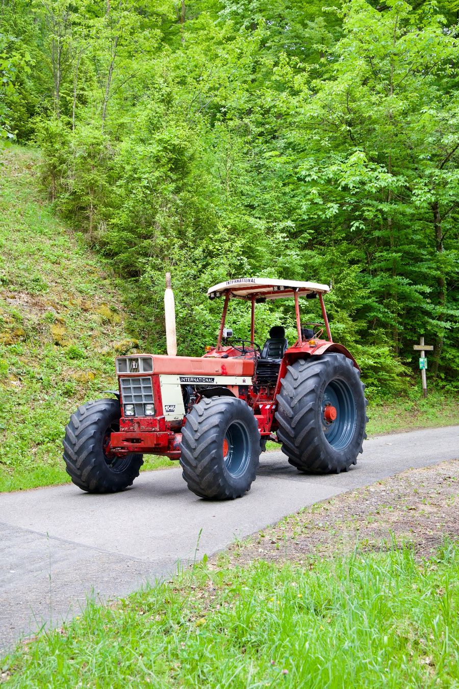 IHC Trattori: Ihc 1046 Allrad – Usato da Endingen venduto da DarioRub05 1