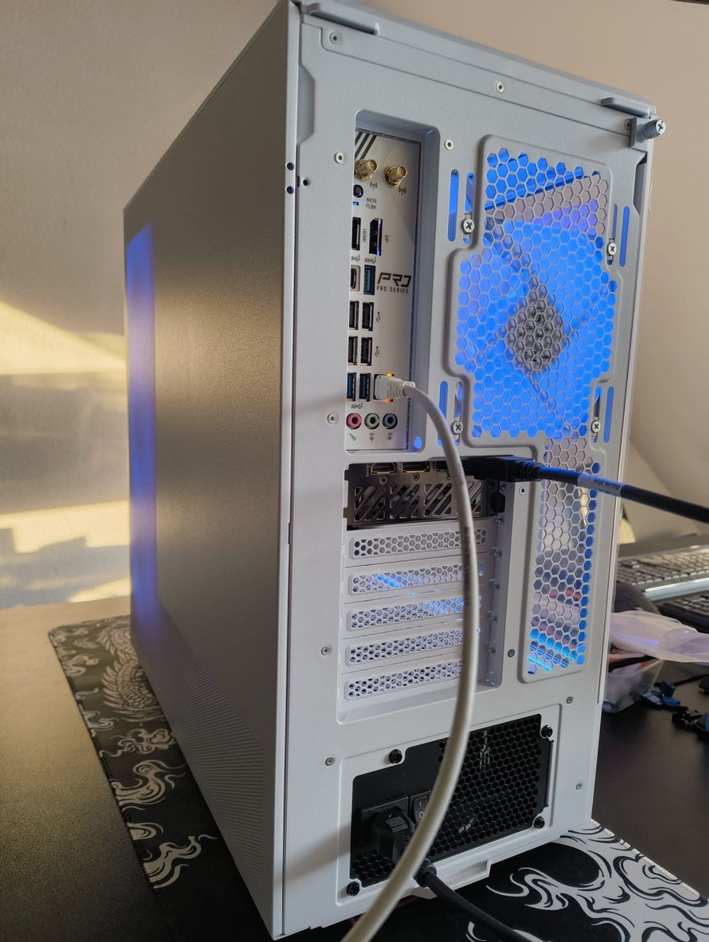 Nvidia PC: Gaming PC RTX4080 Super – Nuovo (secondo la descrizione) da Andhausen venduto da Nydegger-PC-GmbH 2