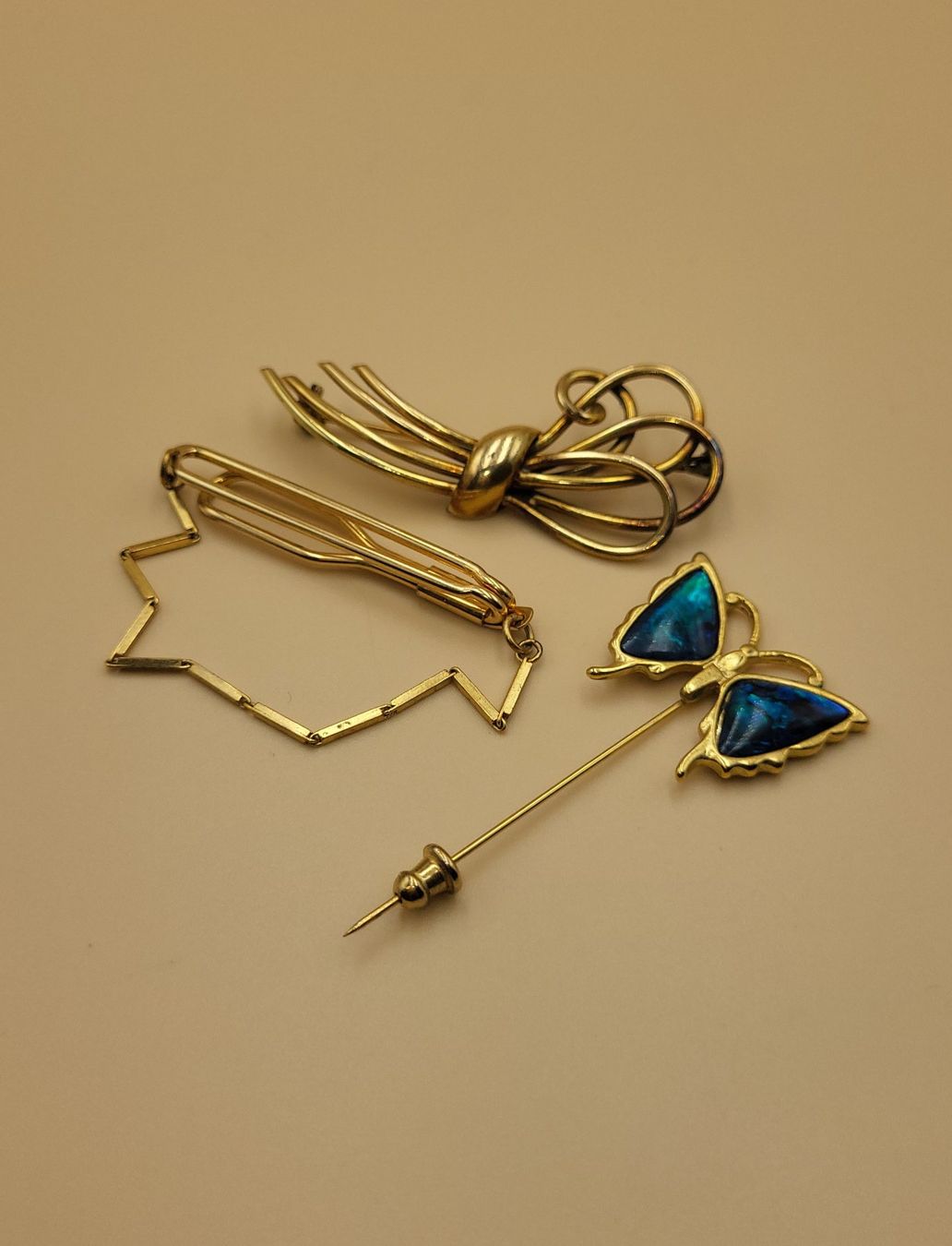Broschen & Nadeln: 3er Set Vintage Golden Broschen – Gebraucht aus Wald ZH von SwissPawnshop 4