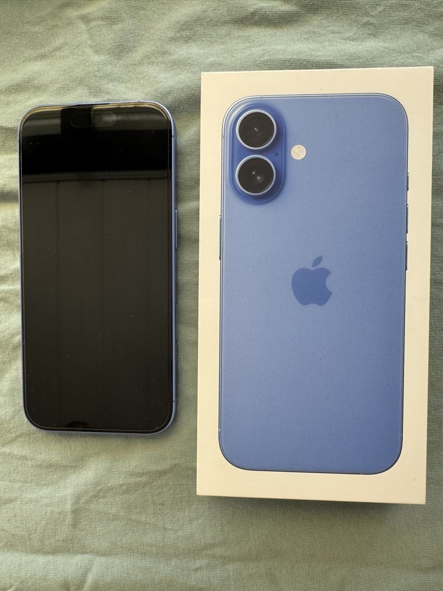 Apple Handys / Smartphones: iPhone 16 128GB Blau + Zubehör – Gebraucht aus Embrach von boodokhan 6