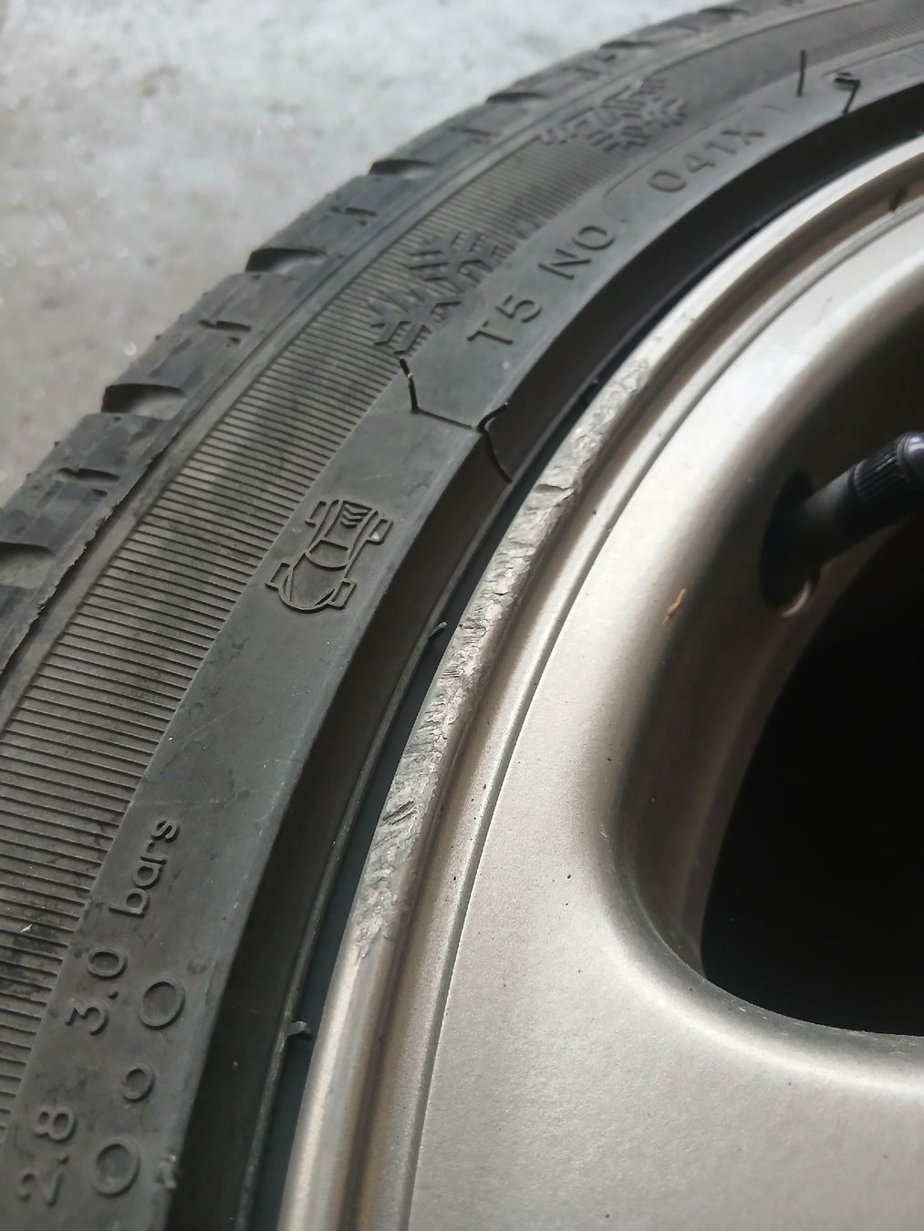 Pneumatici & Ruote complete: Roues 17 pouce Subaru Legacy 2003-2009 – Usato da la heutte venduto da Auto-stock 2