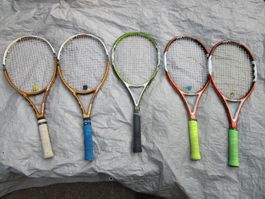 5 Tennis Rackets Schläger