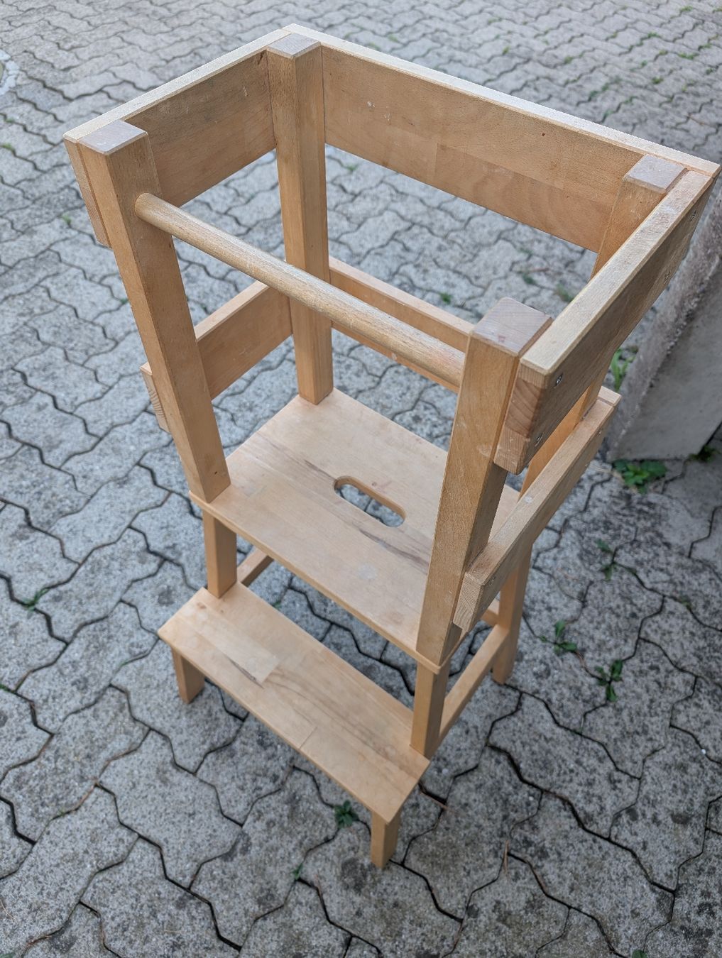Stühle: Wooden child learning tower / Lernturm Holz – Gebraucht aus Thalwil von cyggy