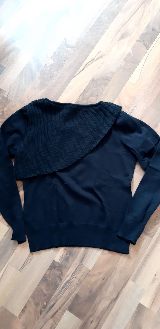 Pullover & Sweatshirts: Pullover Gr. 40/42 – Gebraucht aus Ftan von StefanCorina 1
