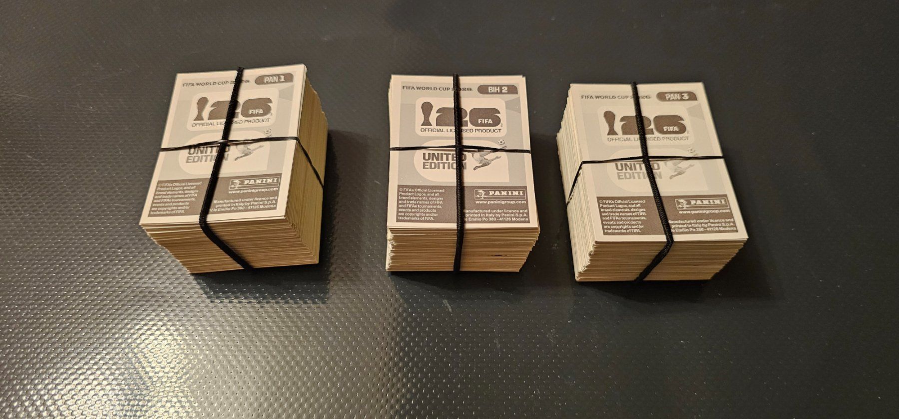 Panini Sammelbilder & Trading cards: Paninis sans doubles – Gebraucht aus La Chaux-de-Fonds von Mass_antos 1