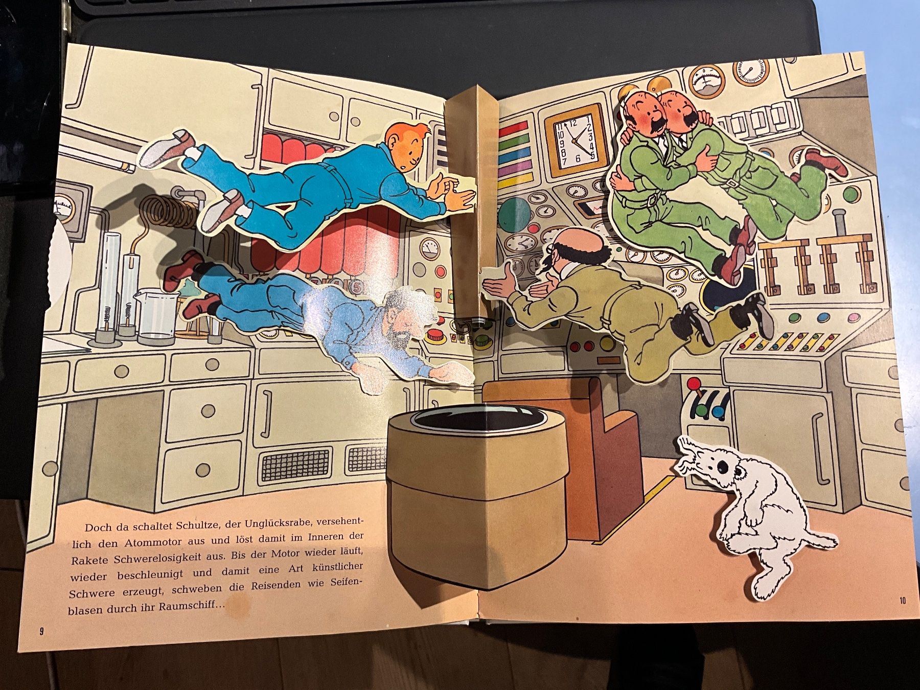 Comics: Tim und Struppi auf dem Mond: Pop Up – Neu (gemäss Beschreibung) aus Agriswil von  3