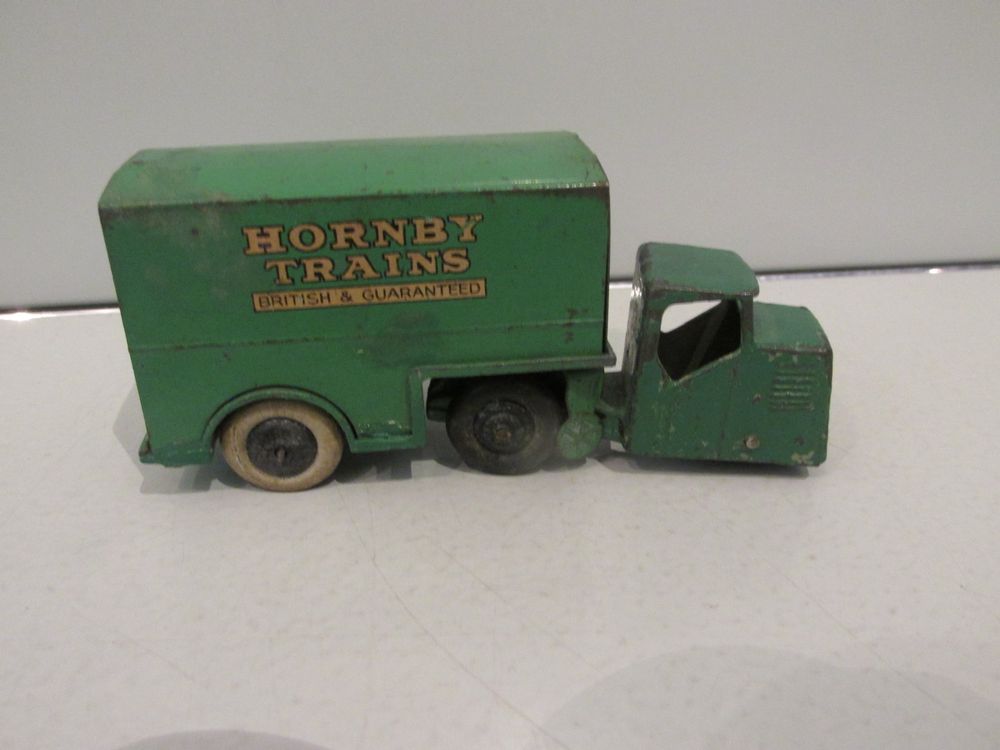 Mechanical Horse and Trailer " Dinky Toys Nr. 33a postwar Kaufen auf