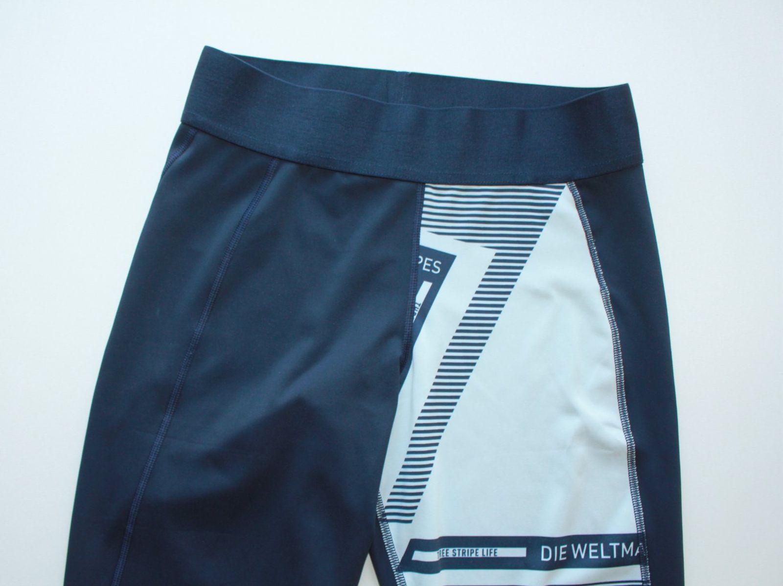 Adidas Calze & Collant: Adidas legging de sport t.164 – Usato da Peseux venduto da Gilloss 3