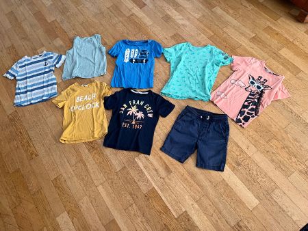Jungen Kleiderpaket Sommer 122/128