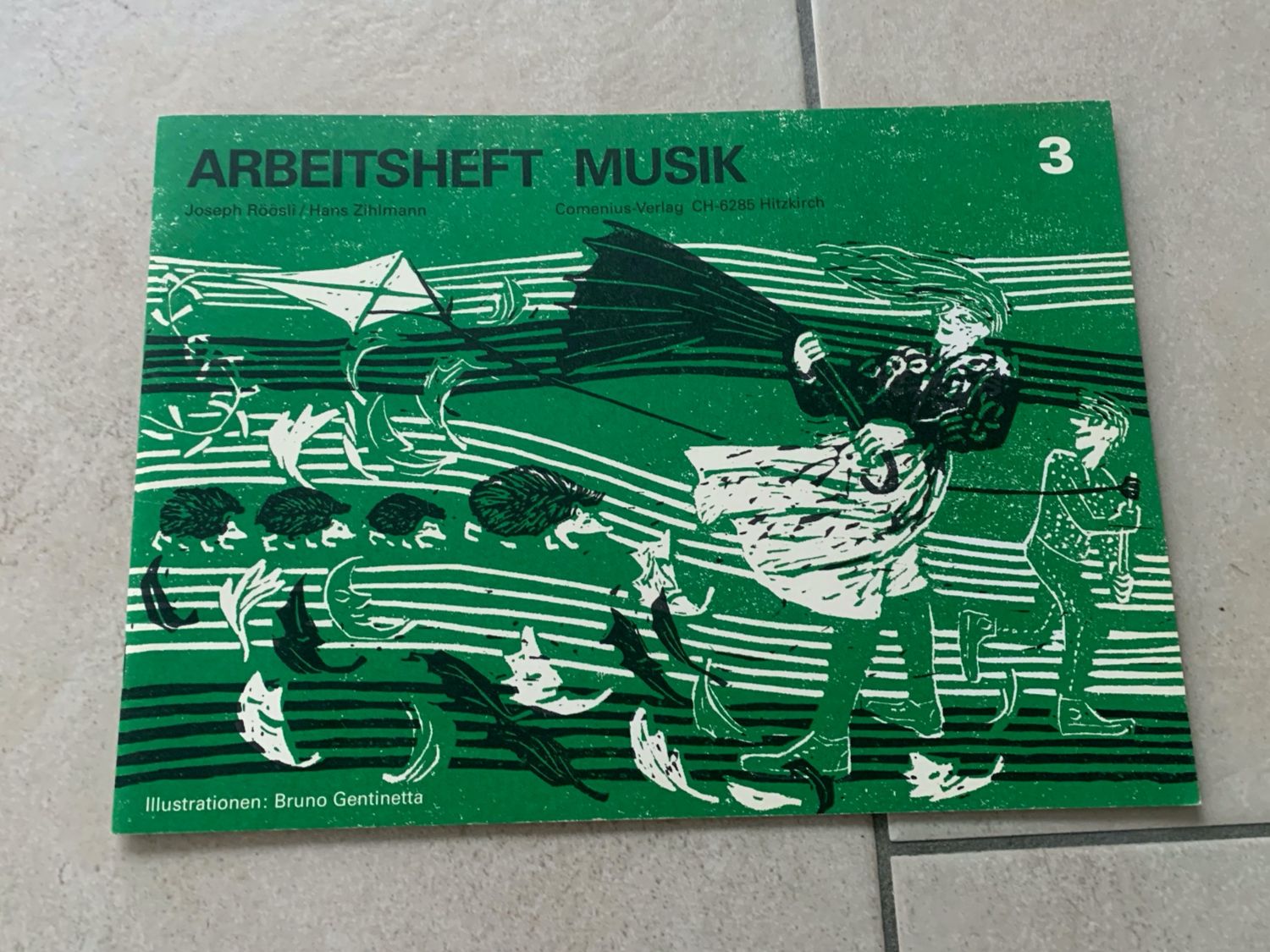 Libri: ARBEITSHEFT MUSIK 3 – Usato da Brugg AG venduto da olamim