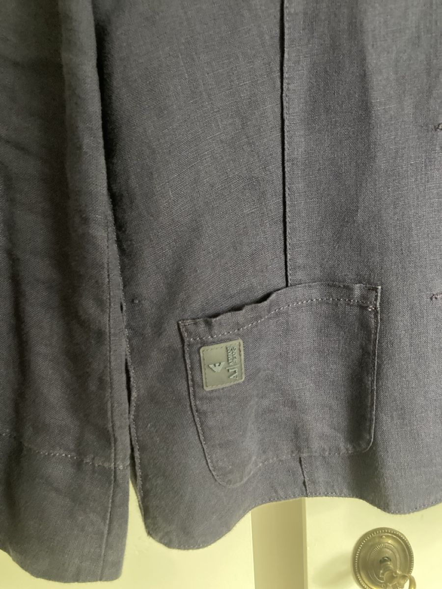 Armani Vestes: Leinen Blazer Armani, Gr38 – D'occasion à Azmoos par alix001 2