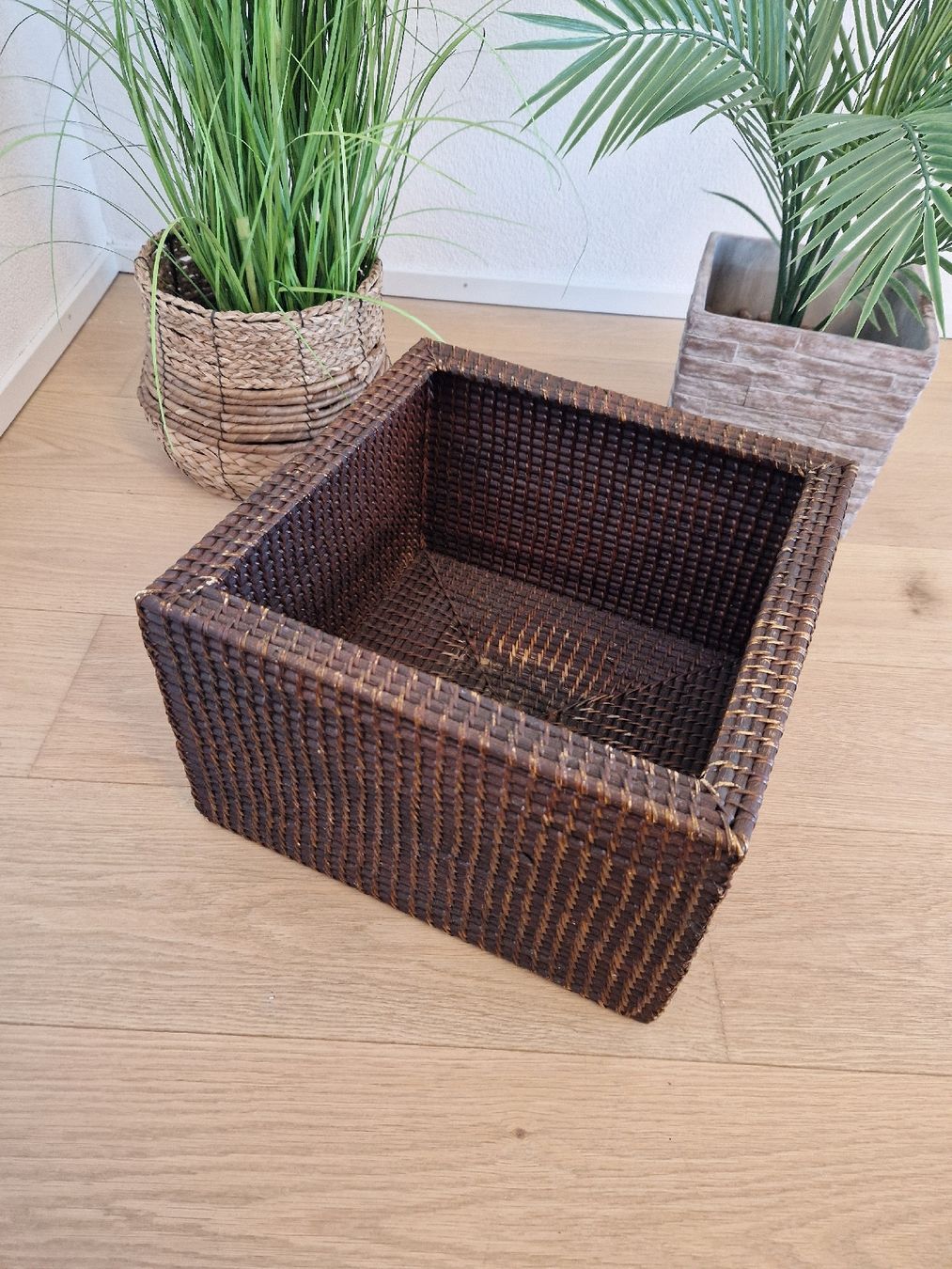 Tutte le decorazioni: Übertopf / Dekorationskiste Rattan – Usato da Klosters venduto da tin_k7qd