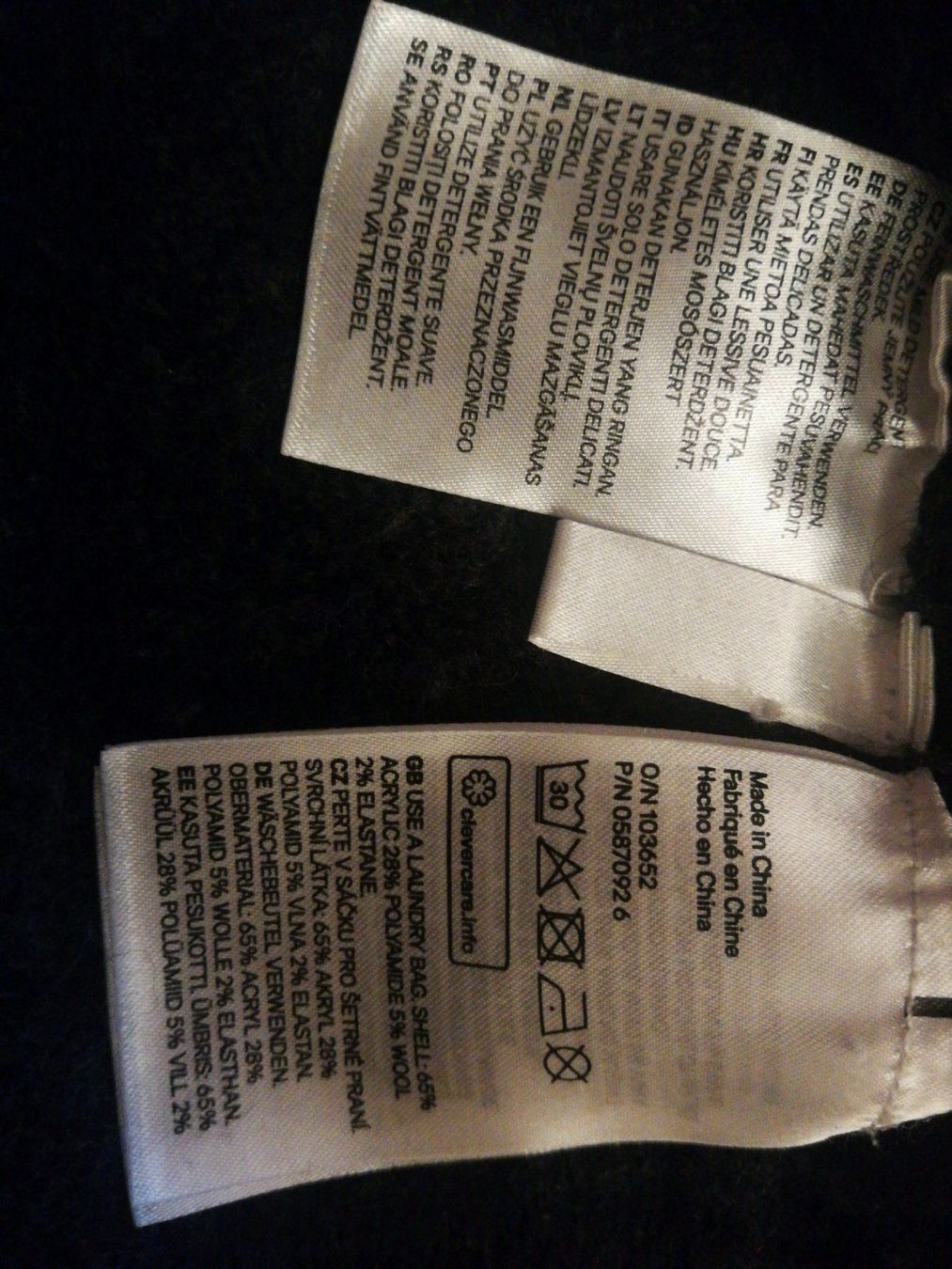 H&M Maglioni & Felpe: Pulli dunkel blau H&M 122-128 – Usato da Zürich venduto da laude 2