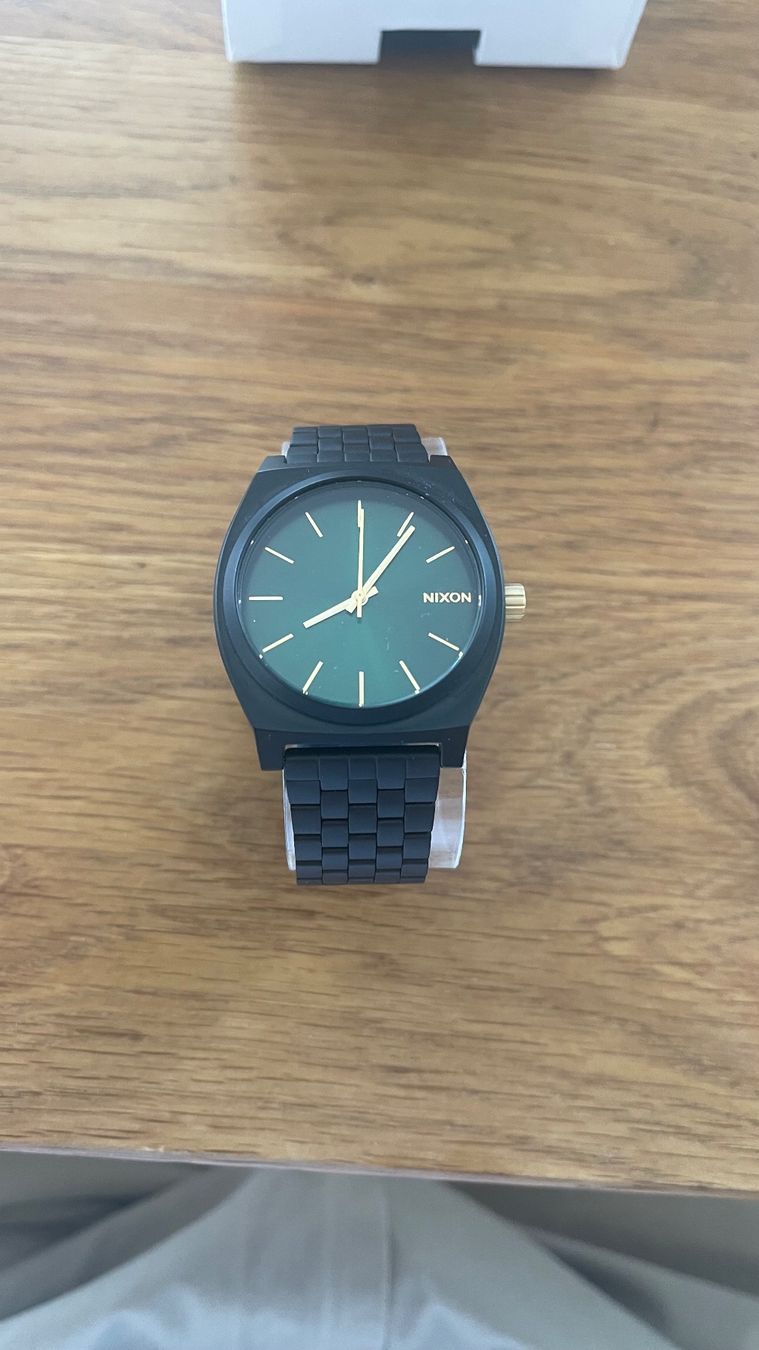 Nixon Orologi: Nixon Armbanduhr New!! – Nuovo e nell'imballaggio originale da Zürich venduto da rob_l9n6