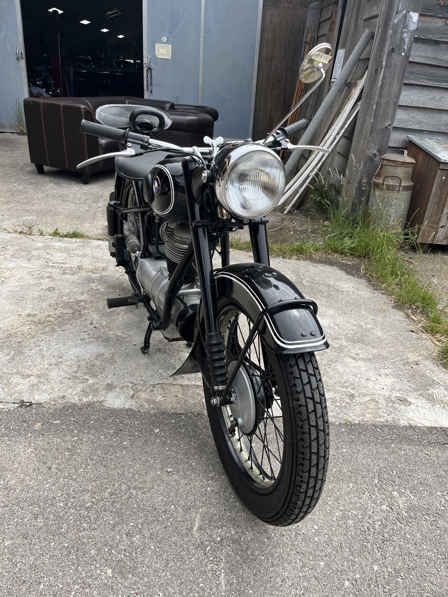 BMW Autres: BMW Oldtimer R25-2 – D'occasion à Sumiswald par gasfrick