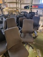 Büro Stühle Rollen Schwarz 20 Stück guter Zustand