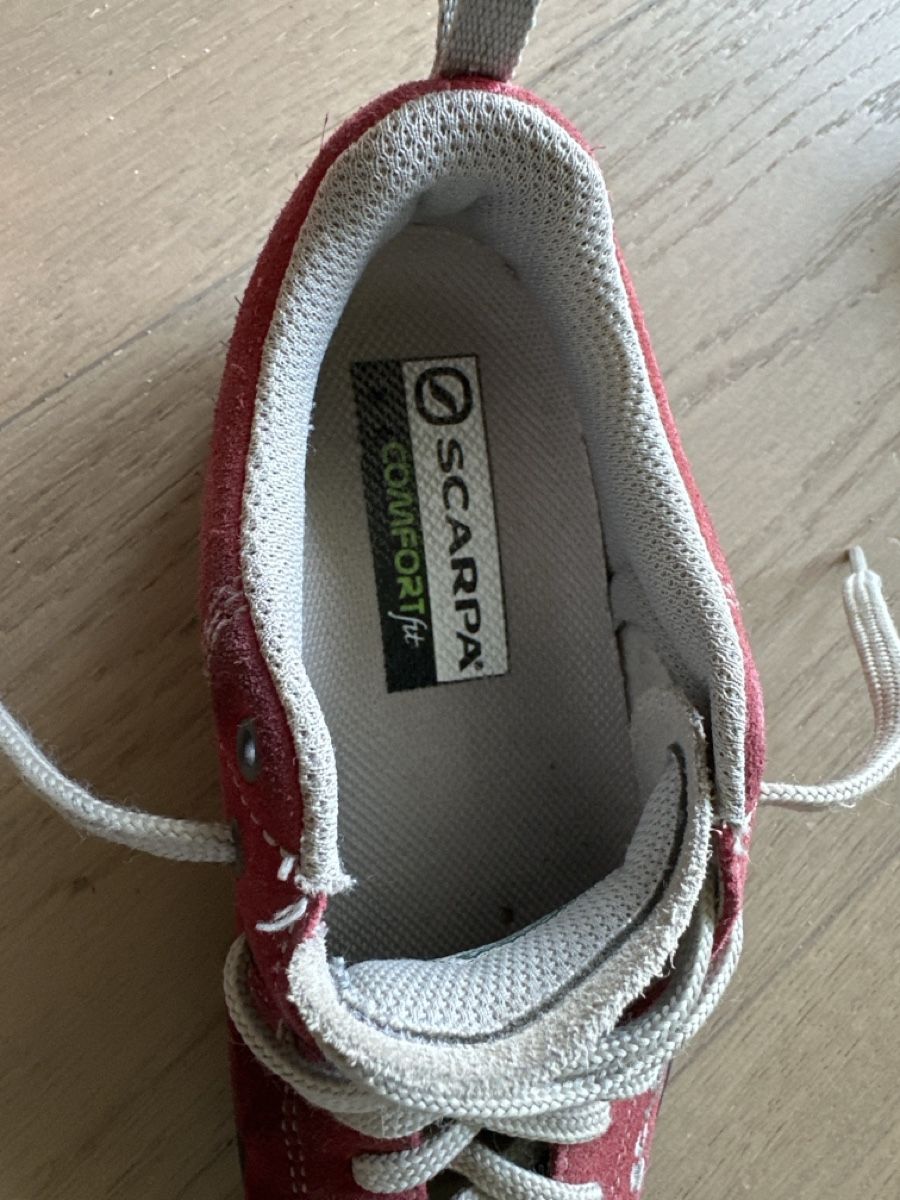 Scarpa Scarpe per ragazzi: Scarpa Shake Schuhe rot Grösse 31  – Usato da Kallnach venduto da Thetrader 4