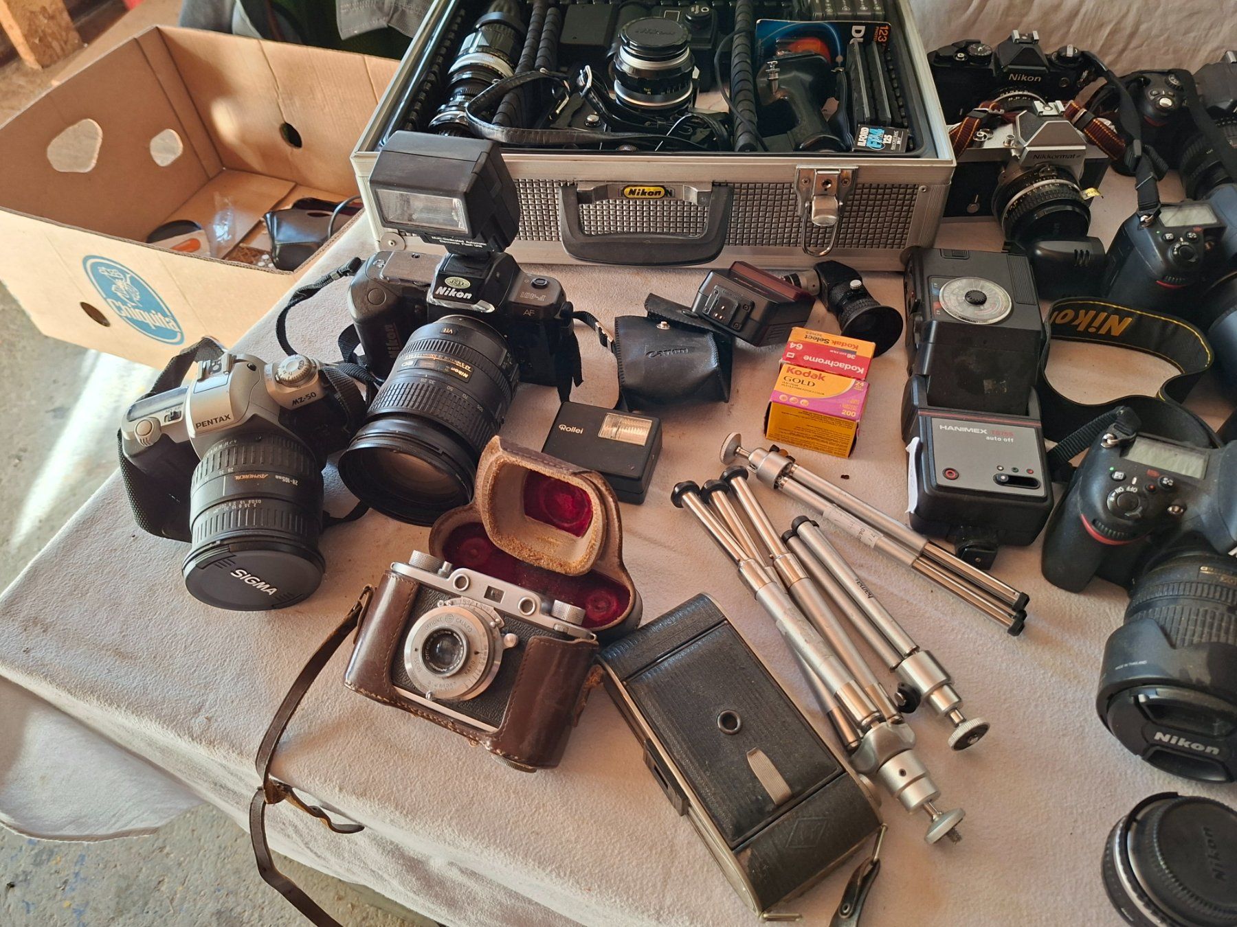 Nikon Kamera: Verschiedene Kameras – Gebraucht aus Masein von Vintagericcardo 5