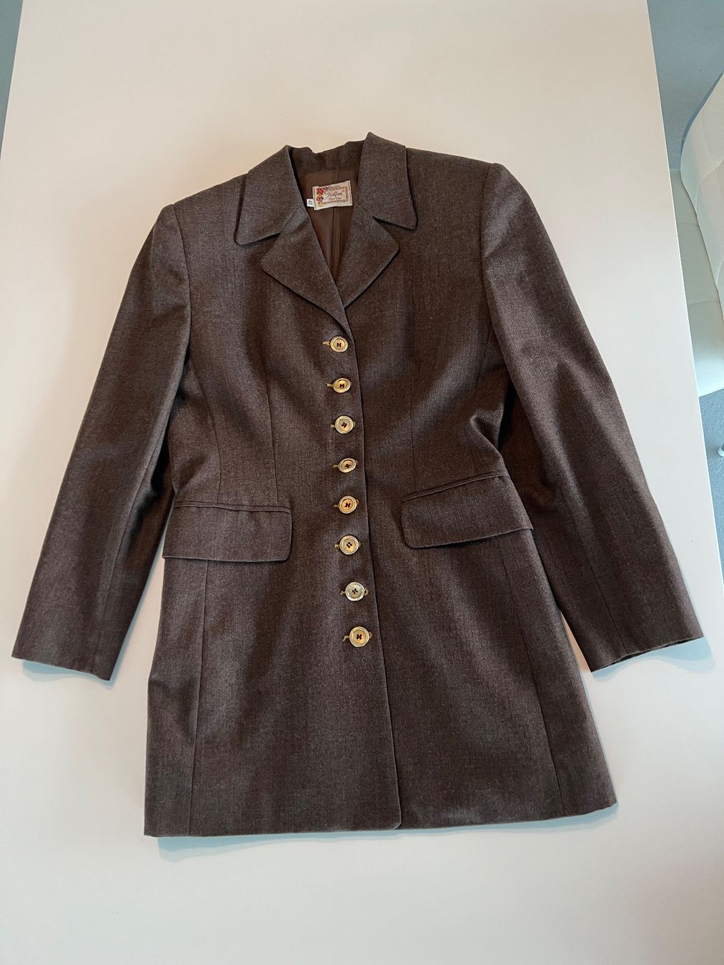 Giacche: Sehr elegante Jacke aus Wolle – Usato da Horgen venduto da Esterina 6