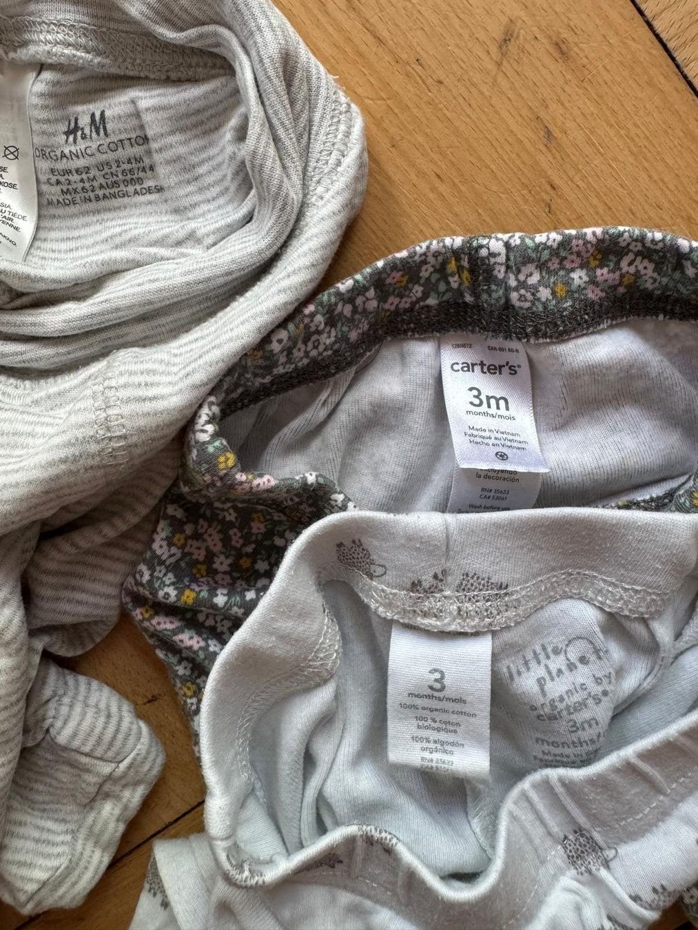 Lotti & Set di vestiti: Hosen Gr 62/ 3 month – Usato da Bern venduto da LauraRebecca 1
